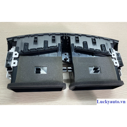 Cửa gió điều hòa trung tâm xe Lexus IS250_ 55670- 53010- 5567053010